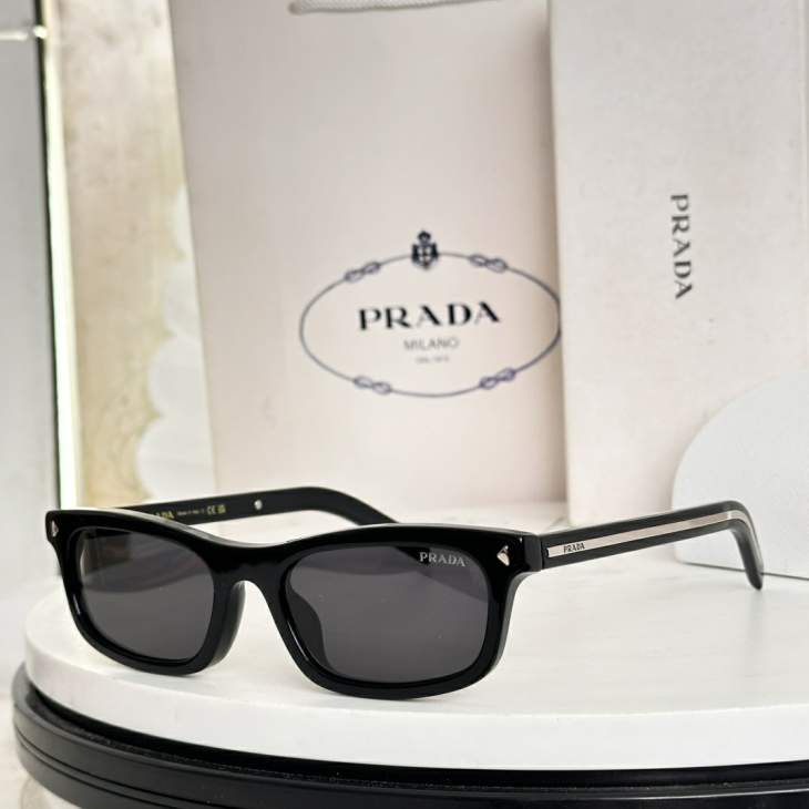 Picture of Prada Sunglasses _SKUfw77710512fw